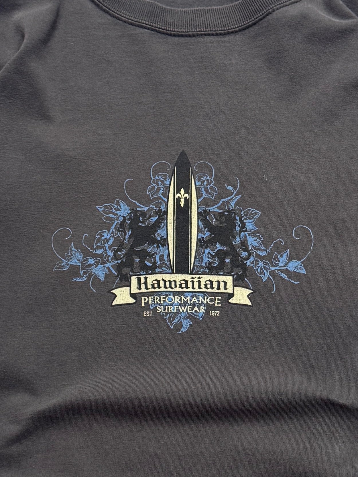 Vintage 2000s Hawaiian Surfwear Tee (L)