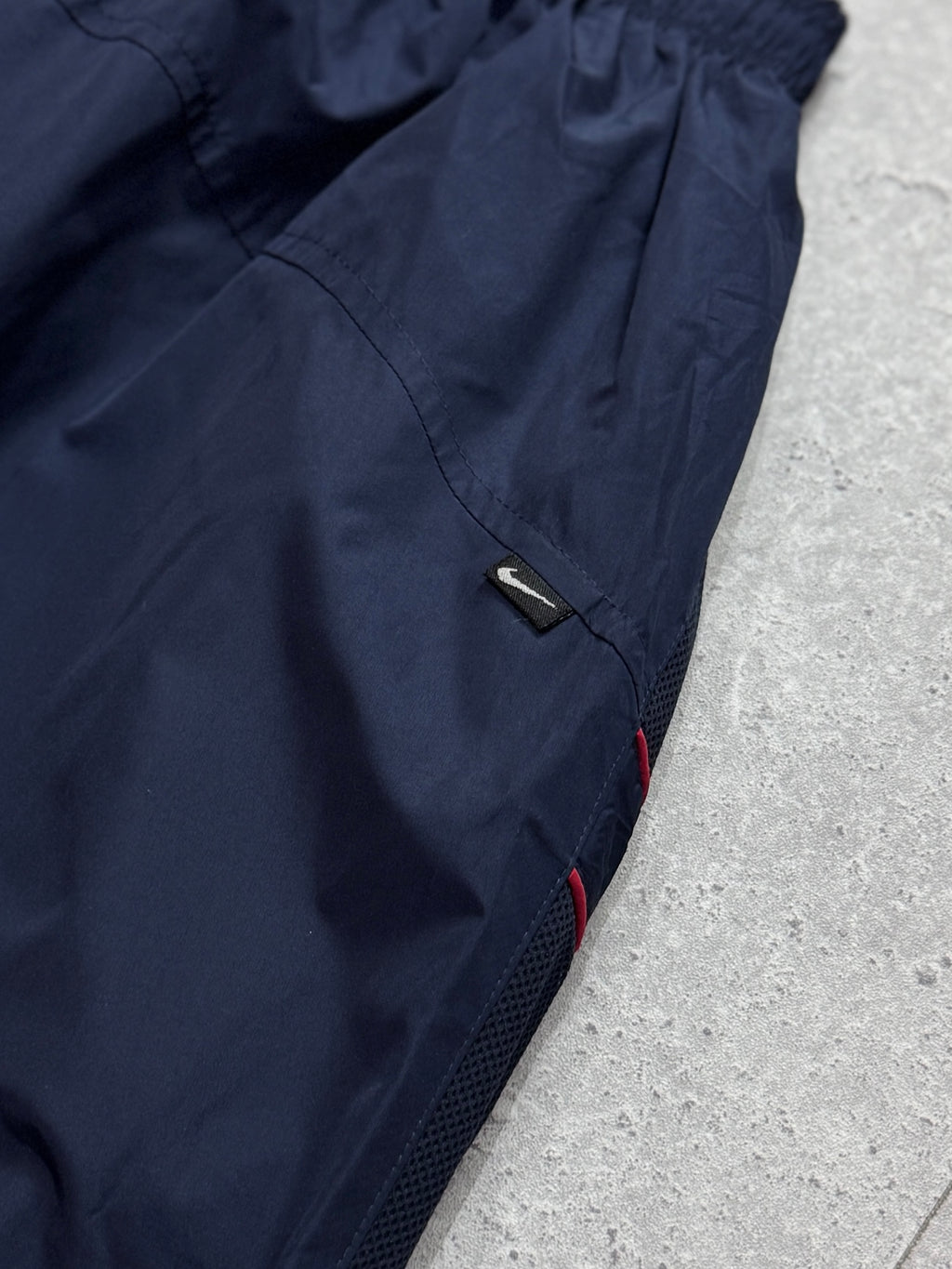 Vintage 2000s Nike Track Pants (M)