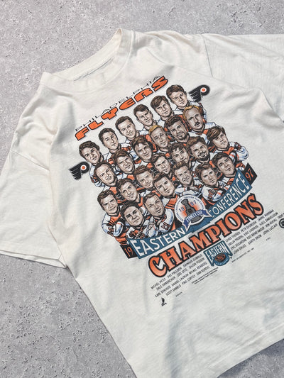 Vintage 1997 Philadelphia Flyers Stanley Cup NHL Characture Tee (L)