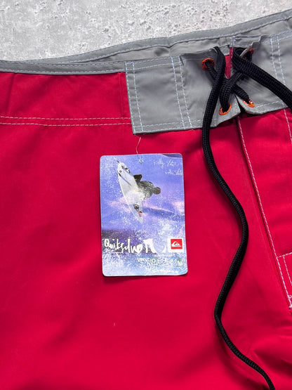 Vintage 2000s Deadstock Quicksilver Boardshorts (34")