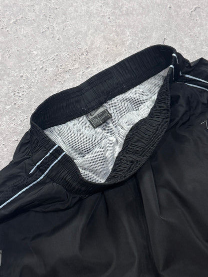 Vintage 2000s Nike 3/4 Track Shorts (28")