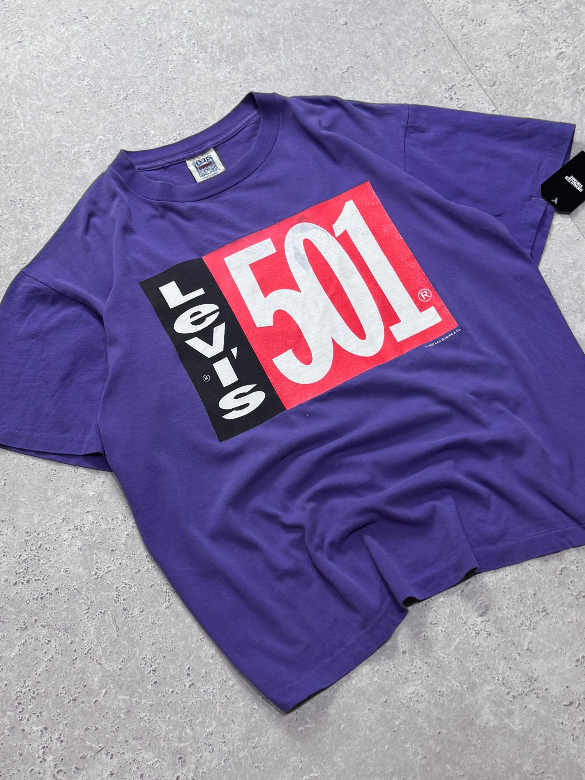 Vintage 1992 Levi’s 501 Promo Tee (L)