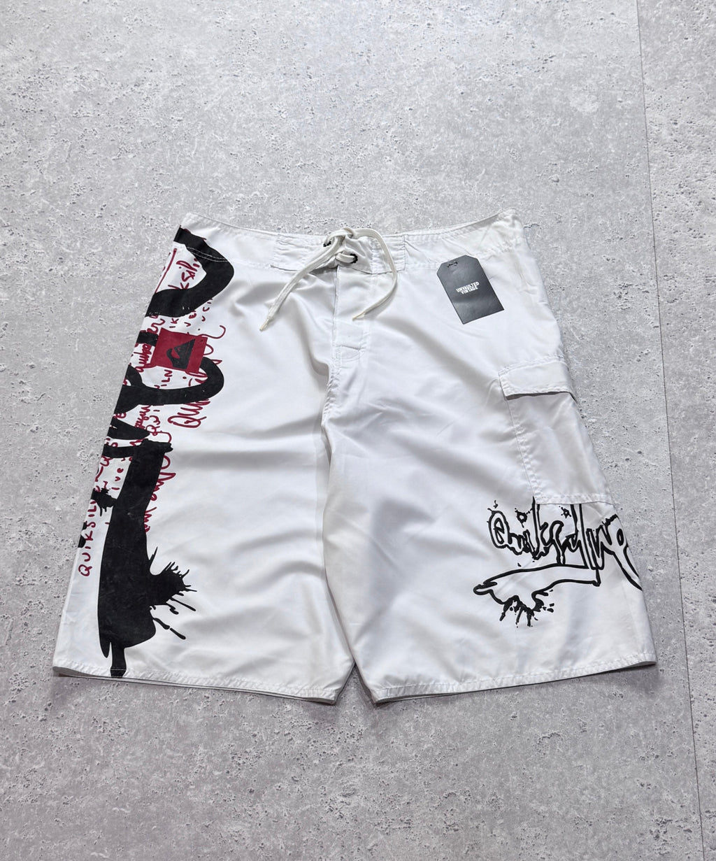 Vintage Y2K Quiksilver Boardshorts (32”)