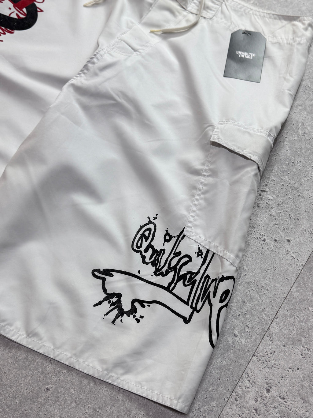 Vintage Y2K Quiksilver Boardshorts (32”)