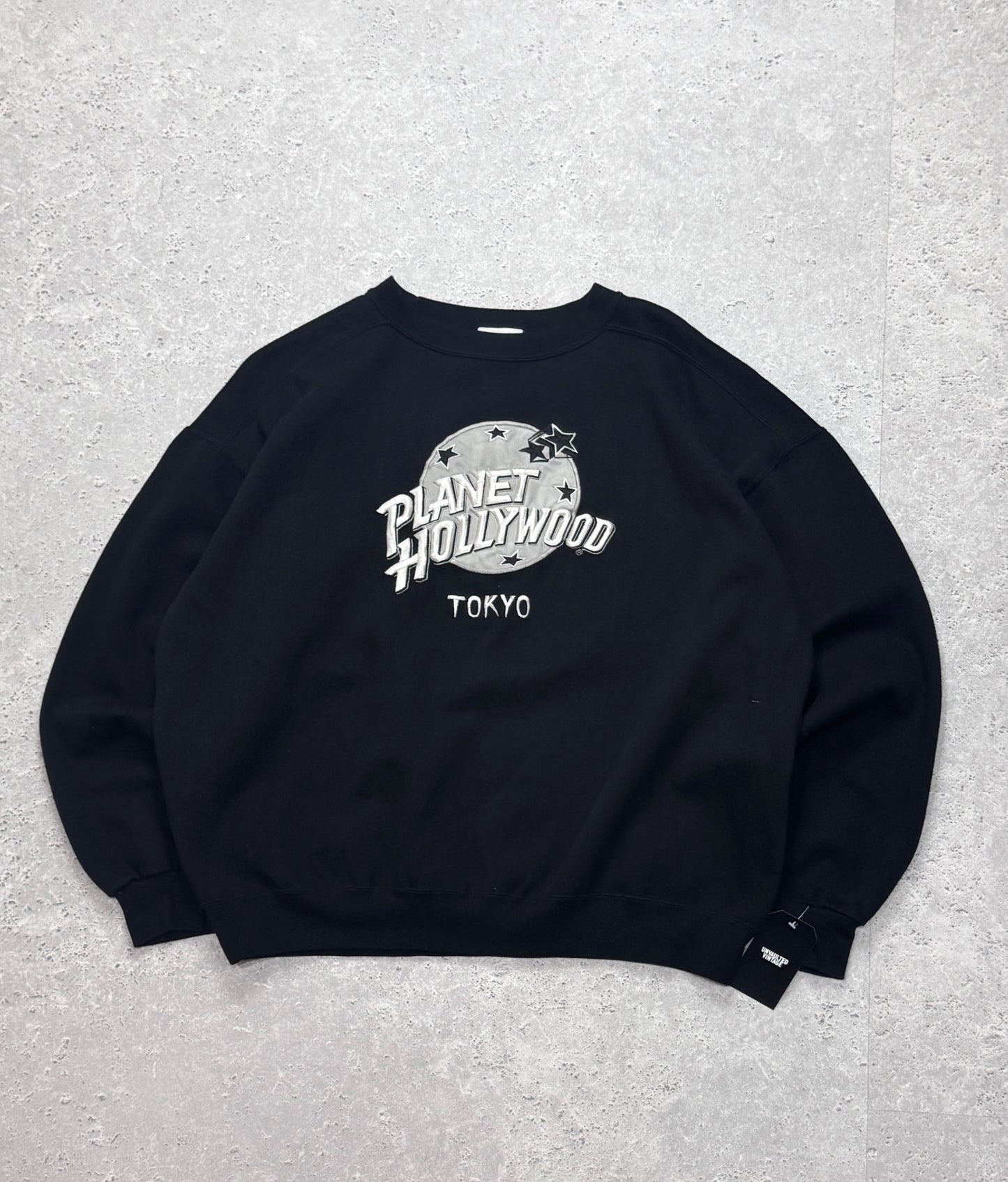 Vintage 90s Planet Hollywood Tokyo Embroidered Sweater (XL)