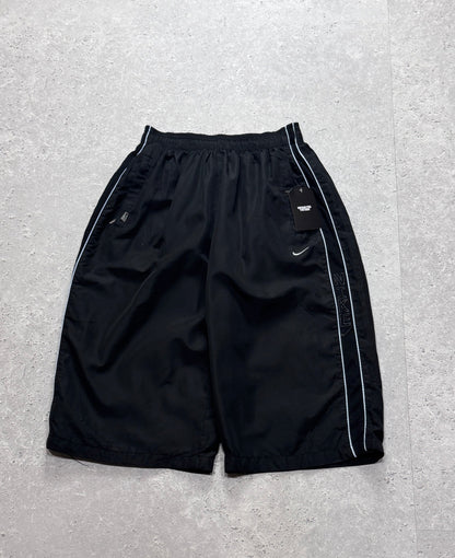 Vintage 2000s Nike 3/4 Track Shorts (28")