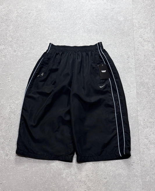 Vintage 2000s Nike 3/4 Track Shorts (28")