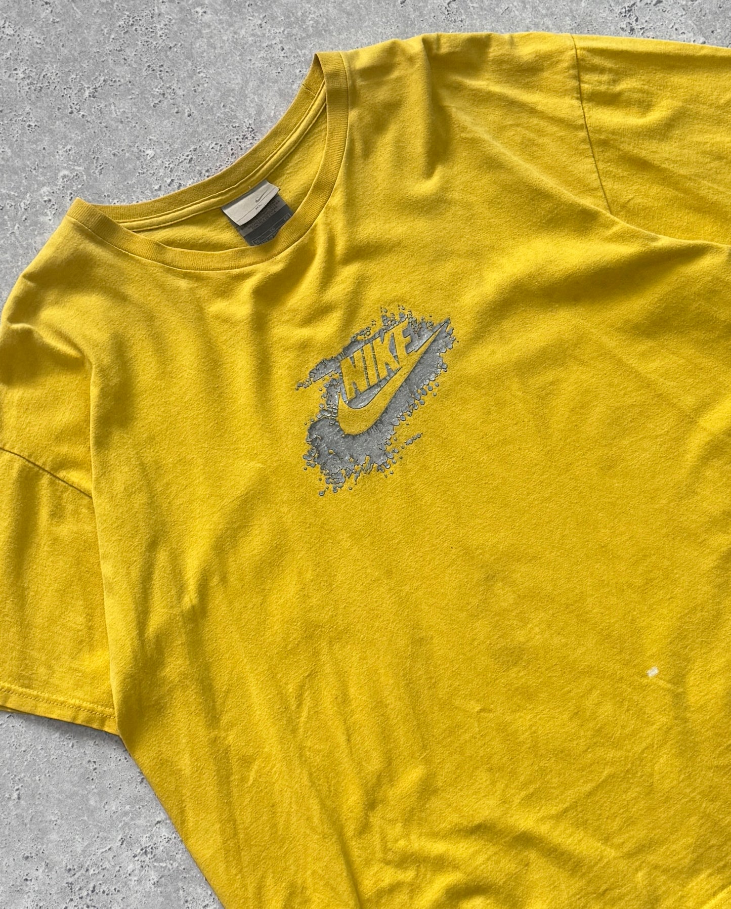 Vintage 00s Nike Logo Tee (L)