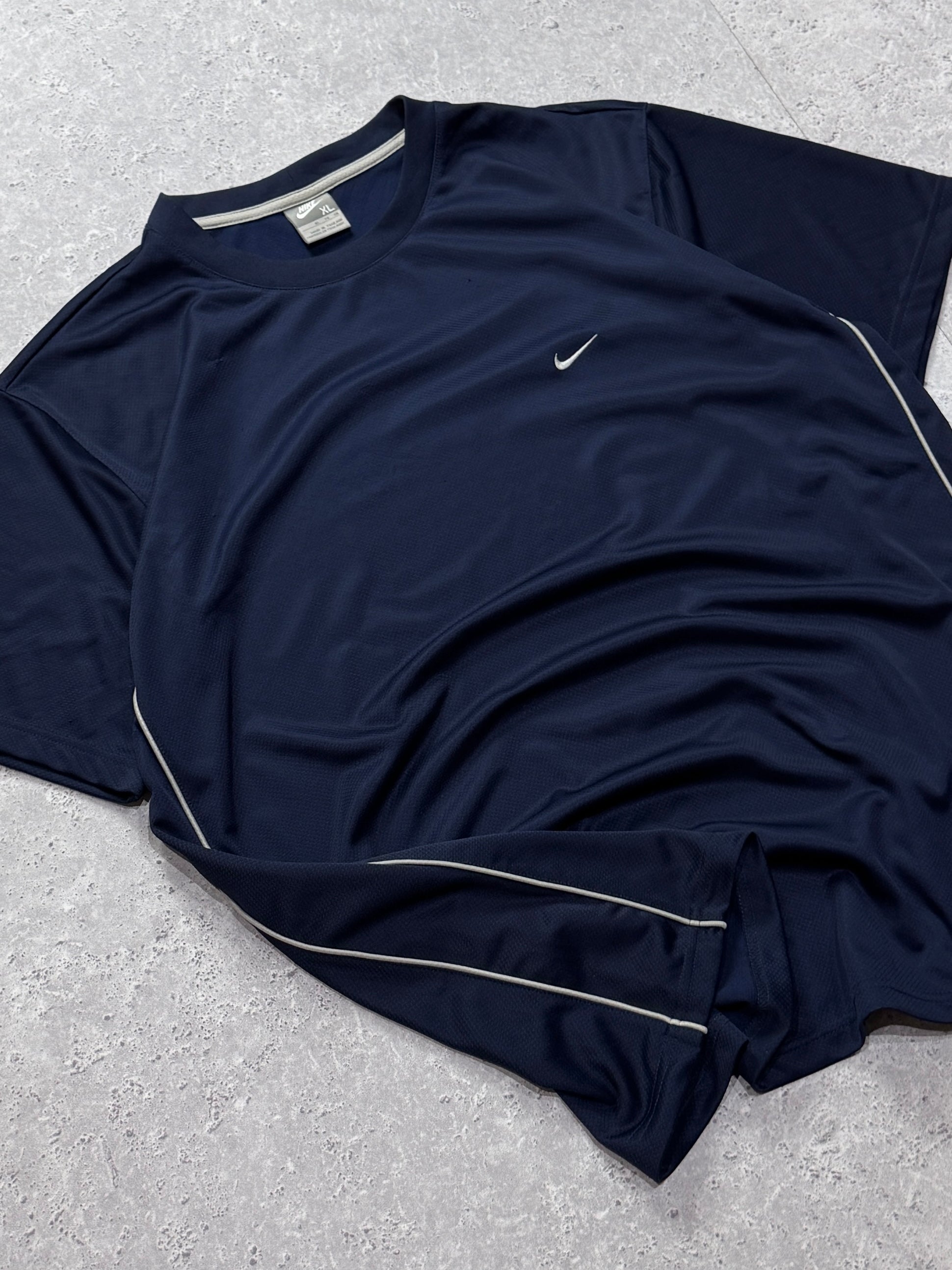 Vintage 2000s Nike Training Tee (XL)