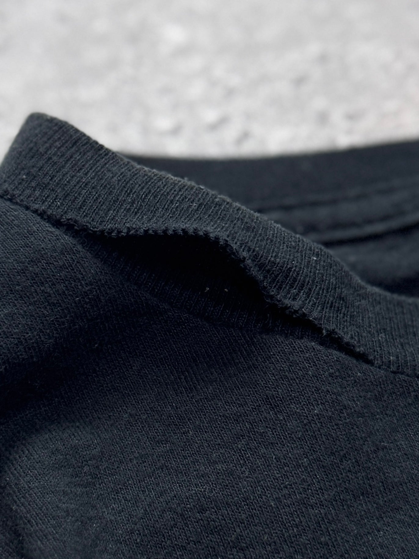Vintage Y2K Volcom Surfwear Tee (M)