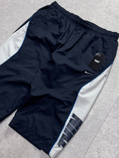 Vintage 2000s Nike Spellout 3/4 Track Shorts (L)