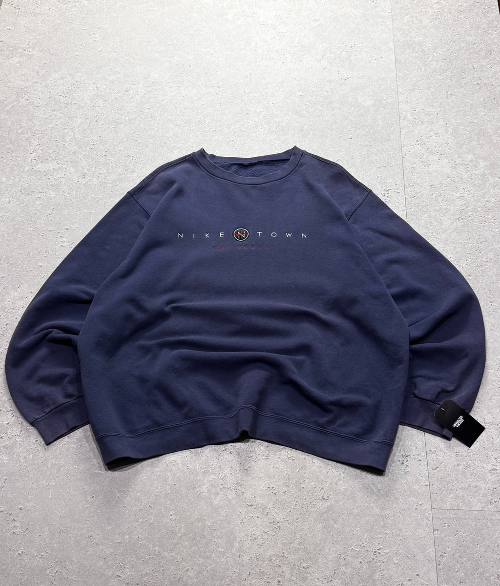 Vintage 90s Nike Town Embroidered Sweater (XL)