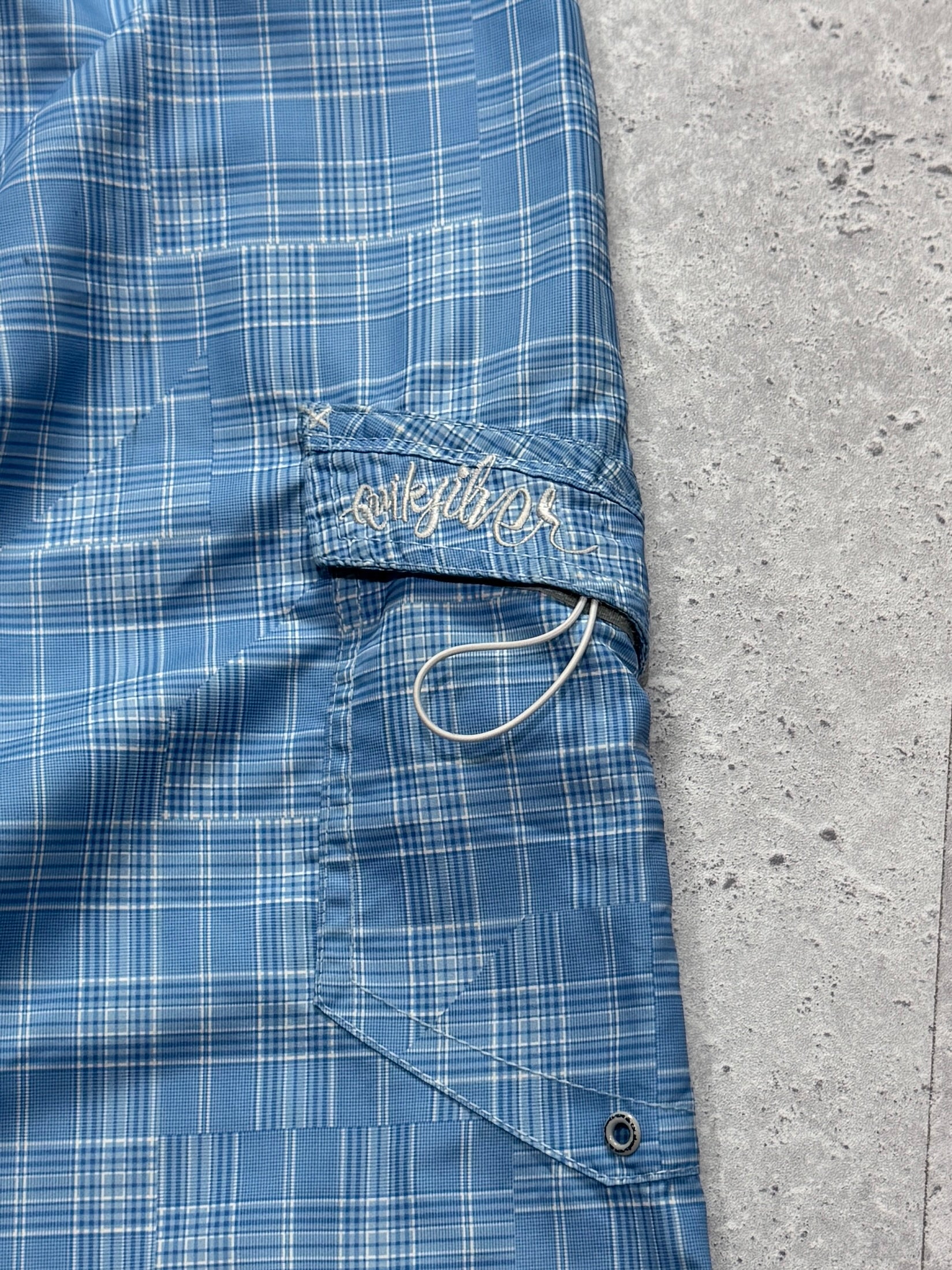 Vintage 2000s Quiksilver Plaid Boardshorts (32")