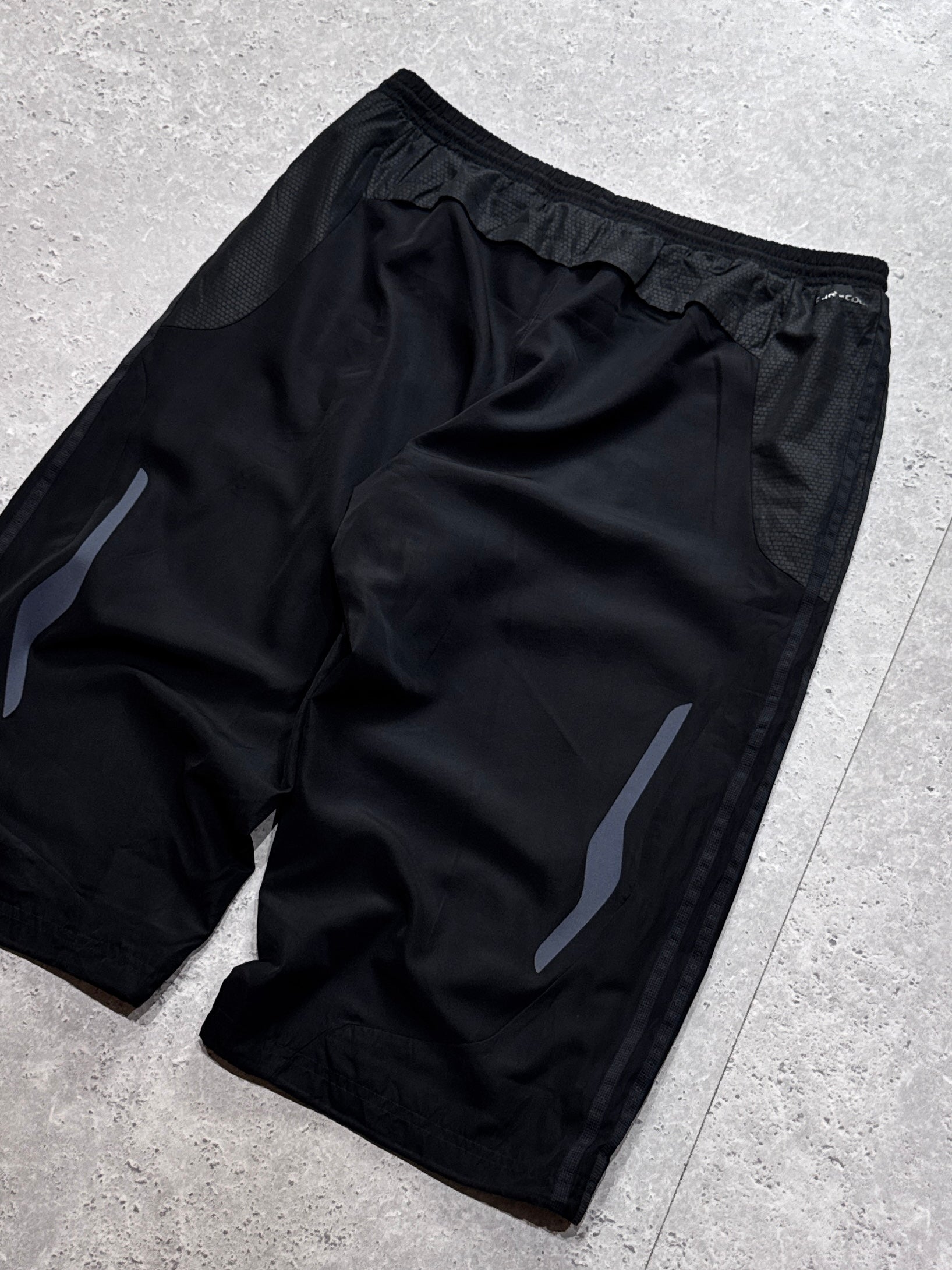 Vintage 2000s Adidas Adjustable 3/4 Track Shorts (XL)