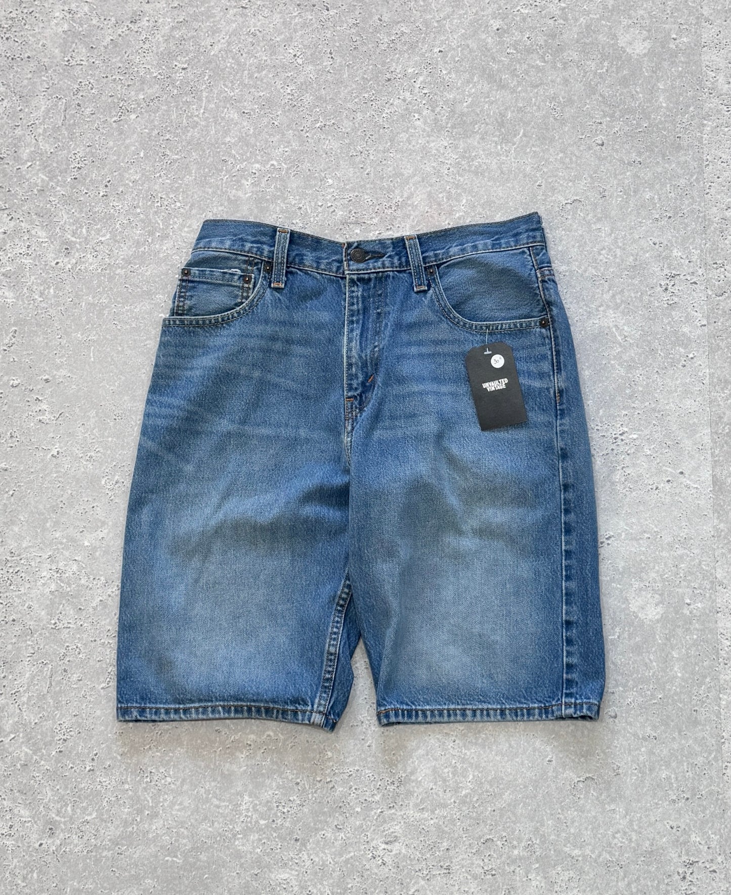 Vintage 00s Levi's Denim Jorts (30")