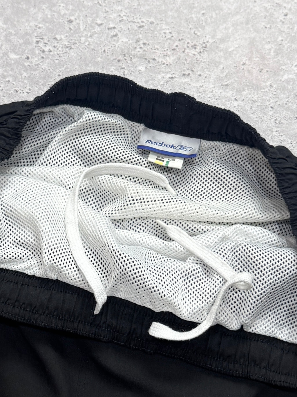 Vintage 2000s Reebok Track Shorts (L)