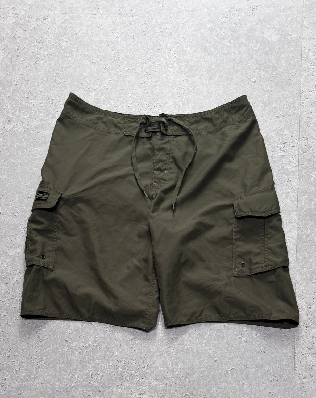 Vintage 2000s Hawaiian Performance Board Shorts (34")