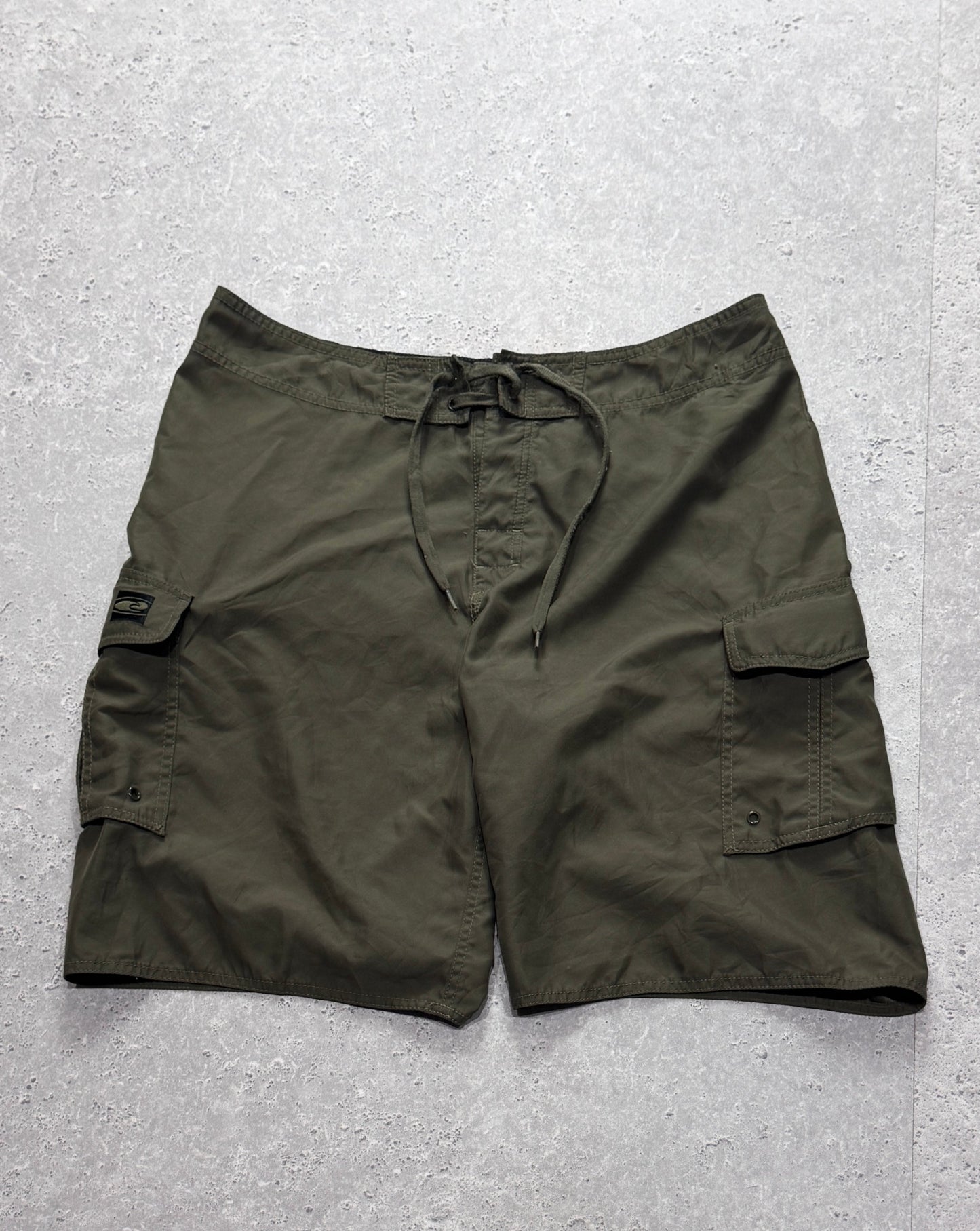 Vintage 2000s Hawaiian Performance Board Shorts (34")