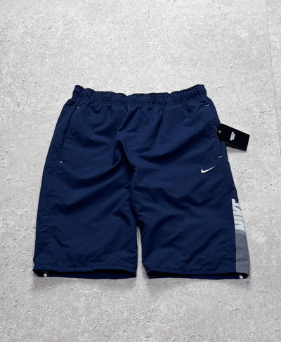 Vintage 2000s Nike Spellout Track Shorts (S)