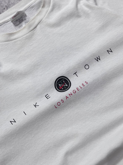 Vintage 90s Nike Town Los Angeles Tee (XL)