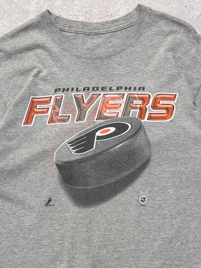Vintage Philadelphia Flyers NHL Puck Tee (M)