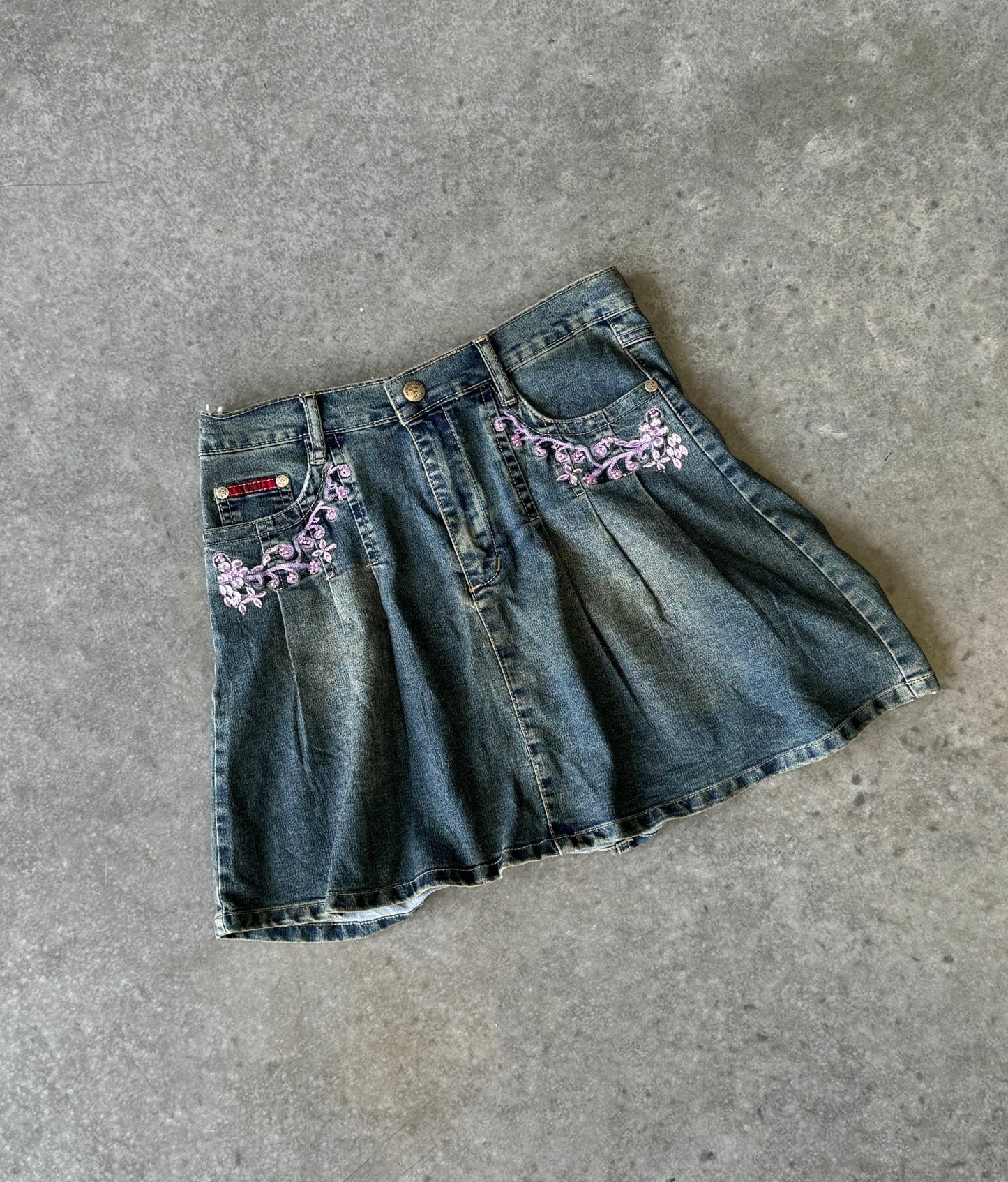 Vintage Denim Embroidered Mini Skirt (M)