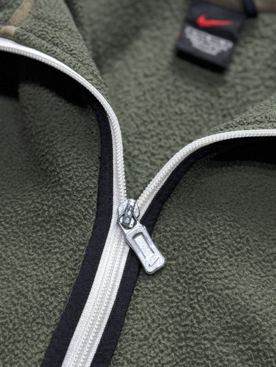 Vintage 2000s Nike Fleece Sweater (M)