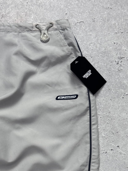 Vintage 2000s Reebok Capris (28")