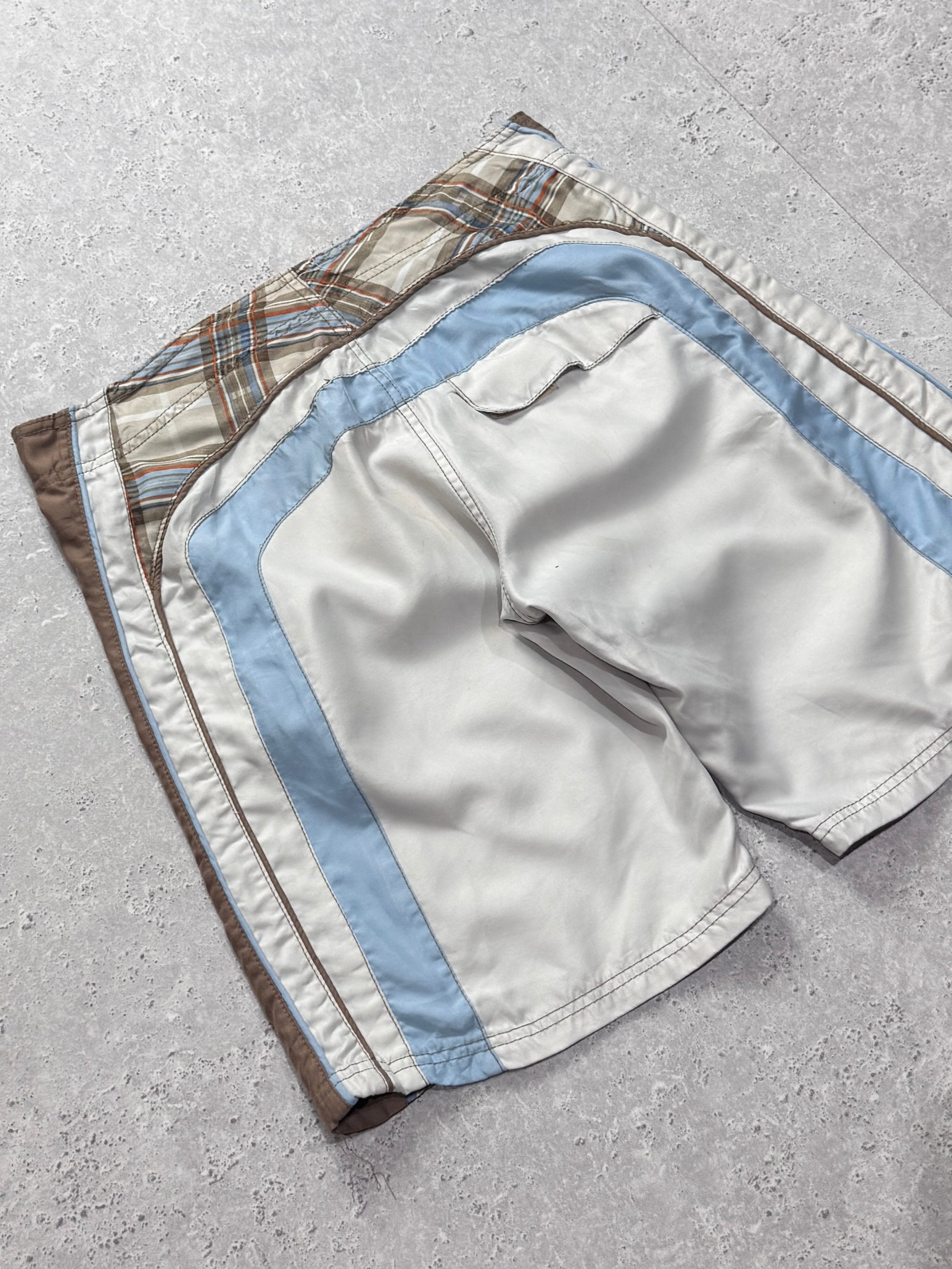 Vintage 2000s Ocean Pacific Boardshorts (32")