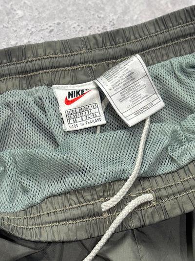 Vintage 90s Nike Running Shorts (L)
