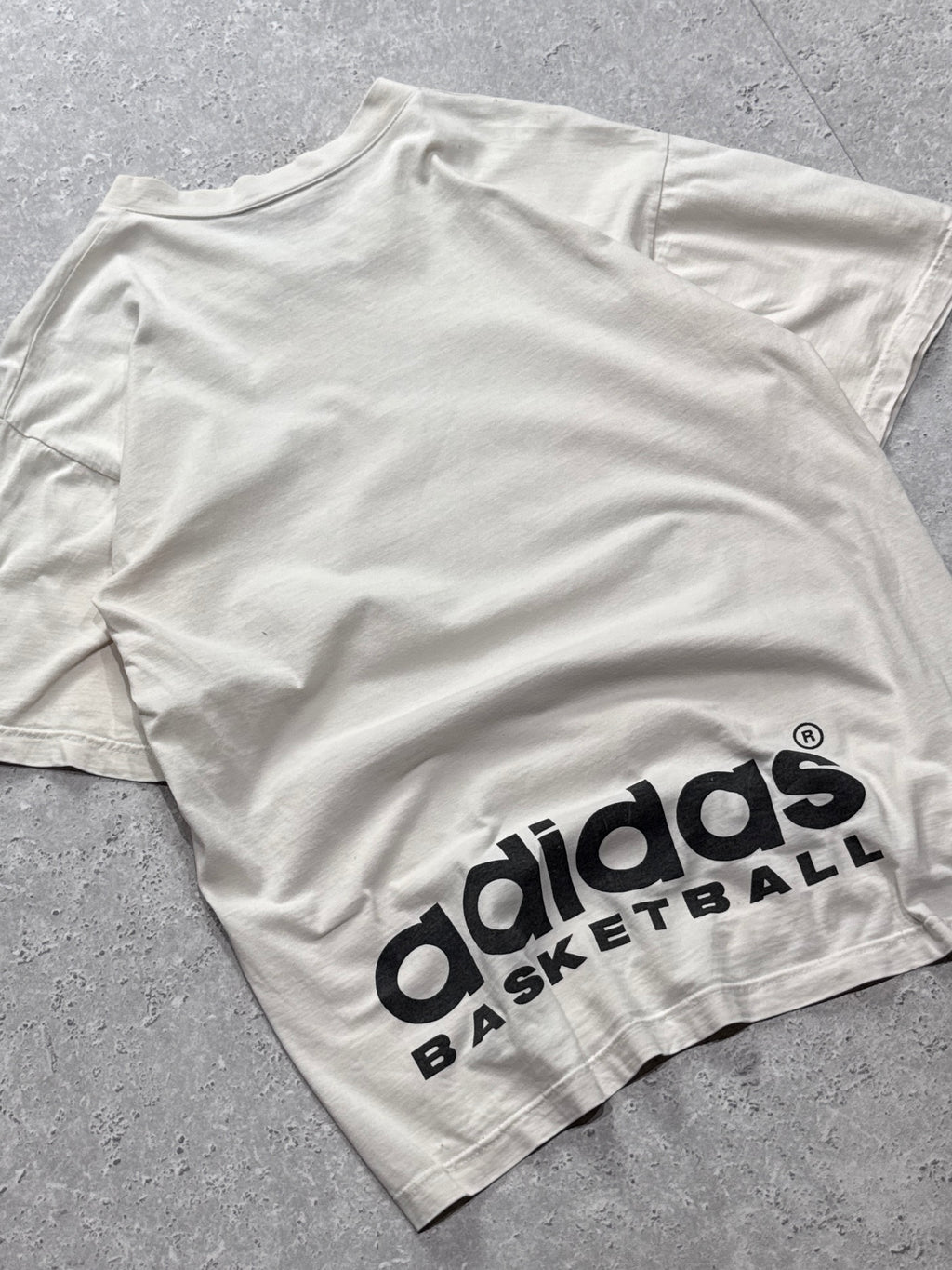 Vintage 90s Adidas Basketball Tee (M)