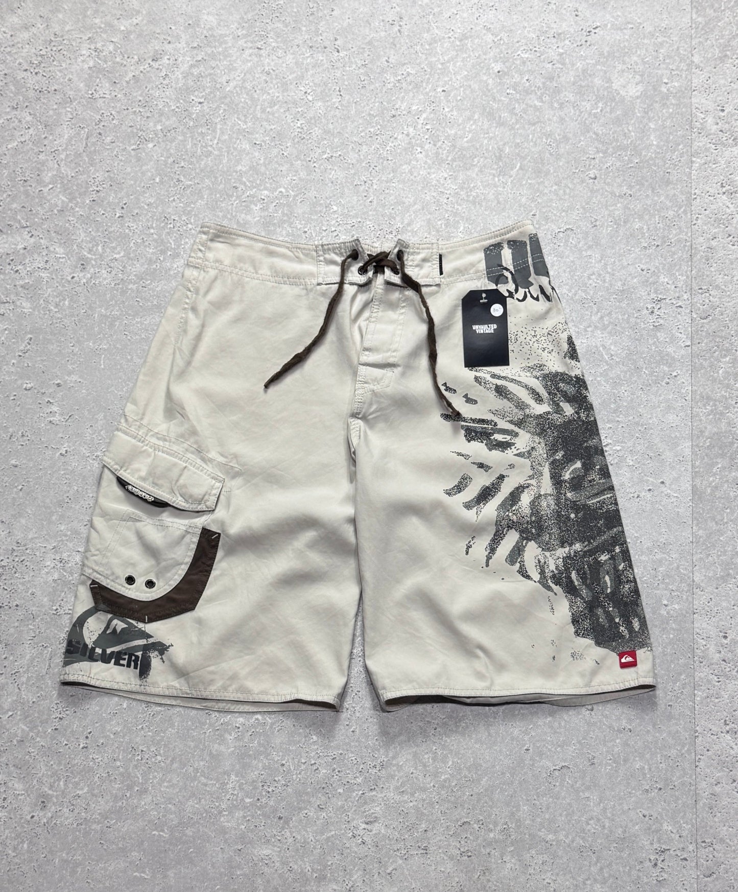Vintage Y2K Quiksilver Boardshorts (30")