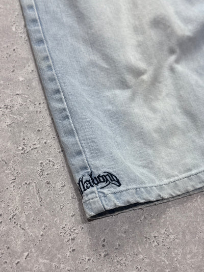 Vintage Y2K Billabong Denim shorts (33”)