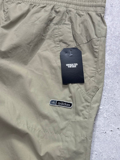 Vintage 2000s Adidas Adjustable 3/4 Cargo Shorts (L)