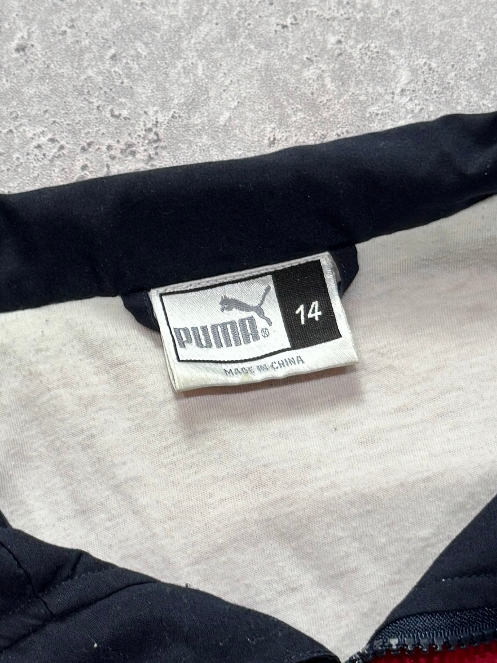 Vintage 2000s Puma Windbreaker Jacket (S)