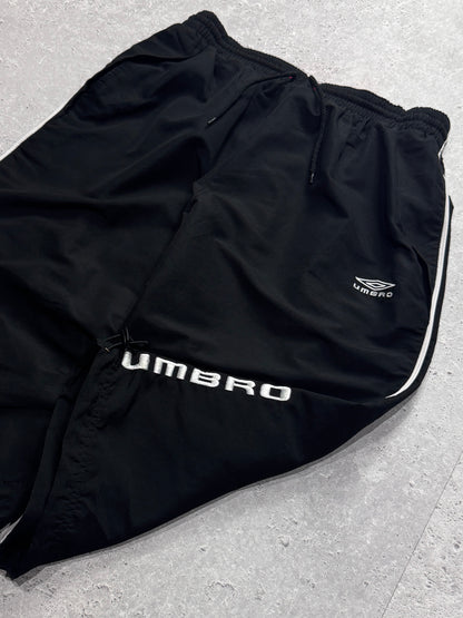 Vintage 2000s Umbro Adjustable 3/4 Track Shorts (30")