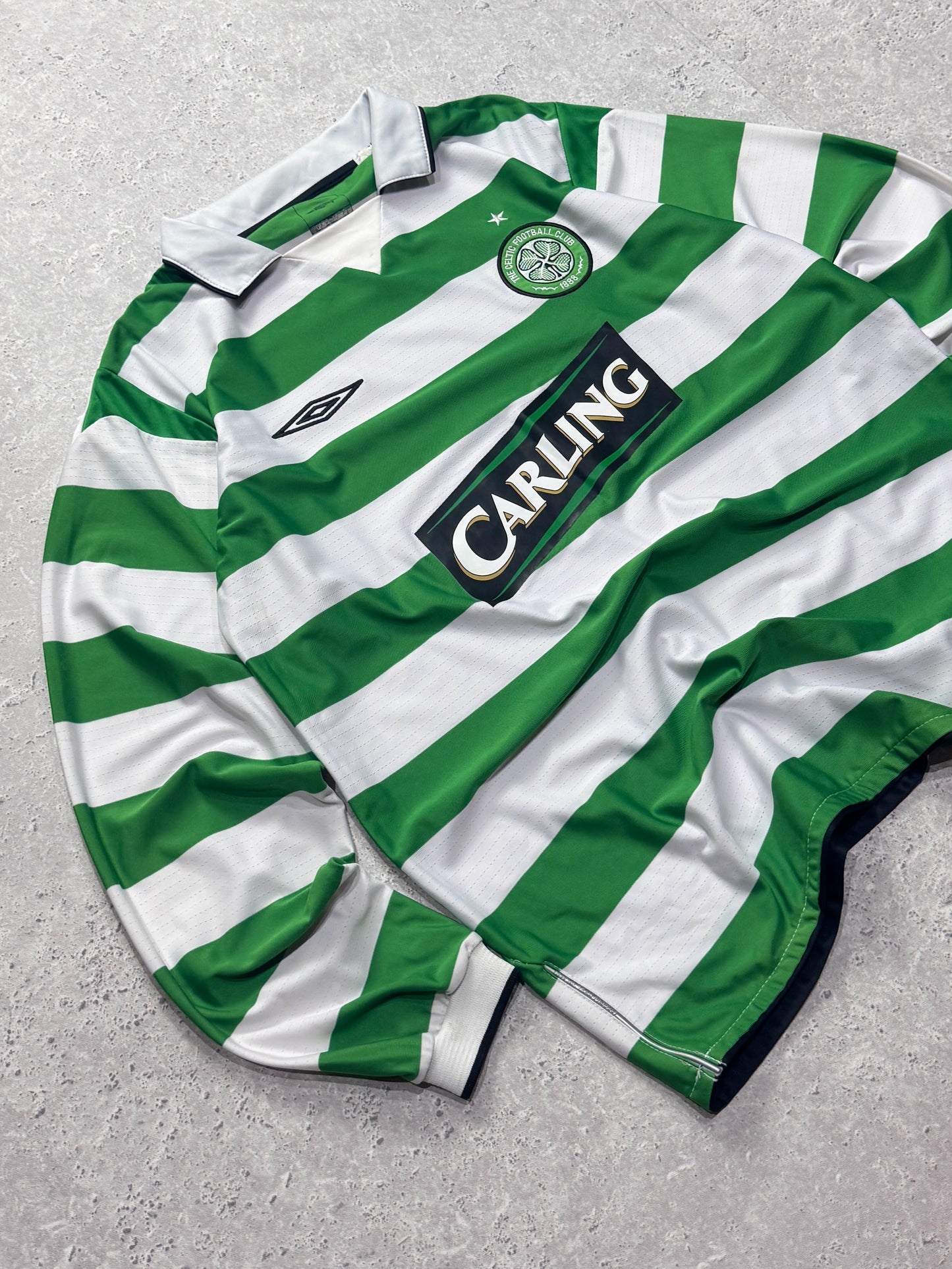 Vintage 2004 Umbro X Celtic FC Longsleeve Jersey (L)
