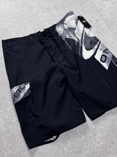 Vintage Y2K O’Neill Boardshorts (34”)