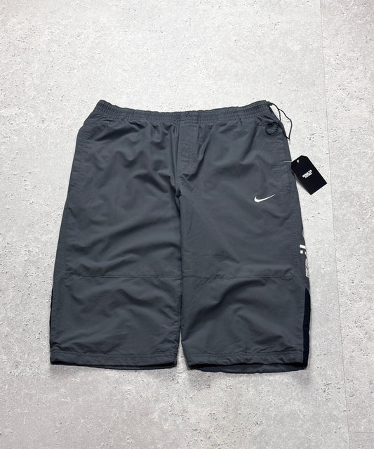 Vintage 2000s Nike Air Adjustable 3/4 Track Shorts (34")