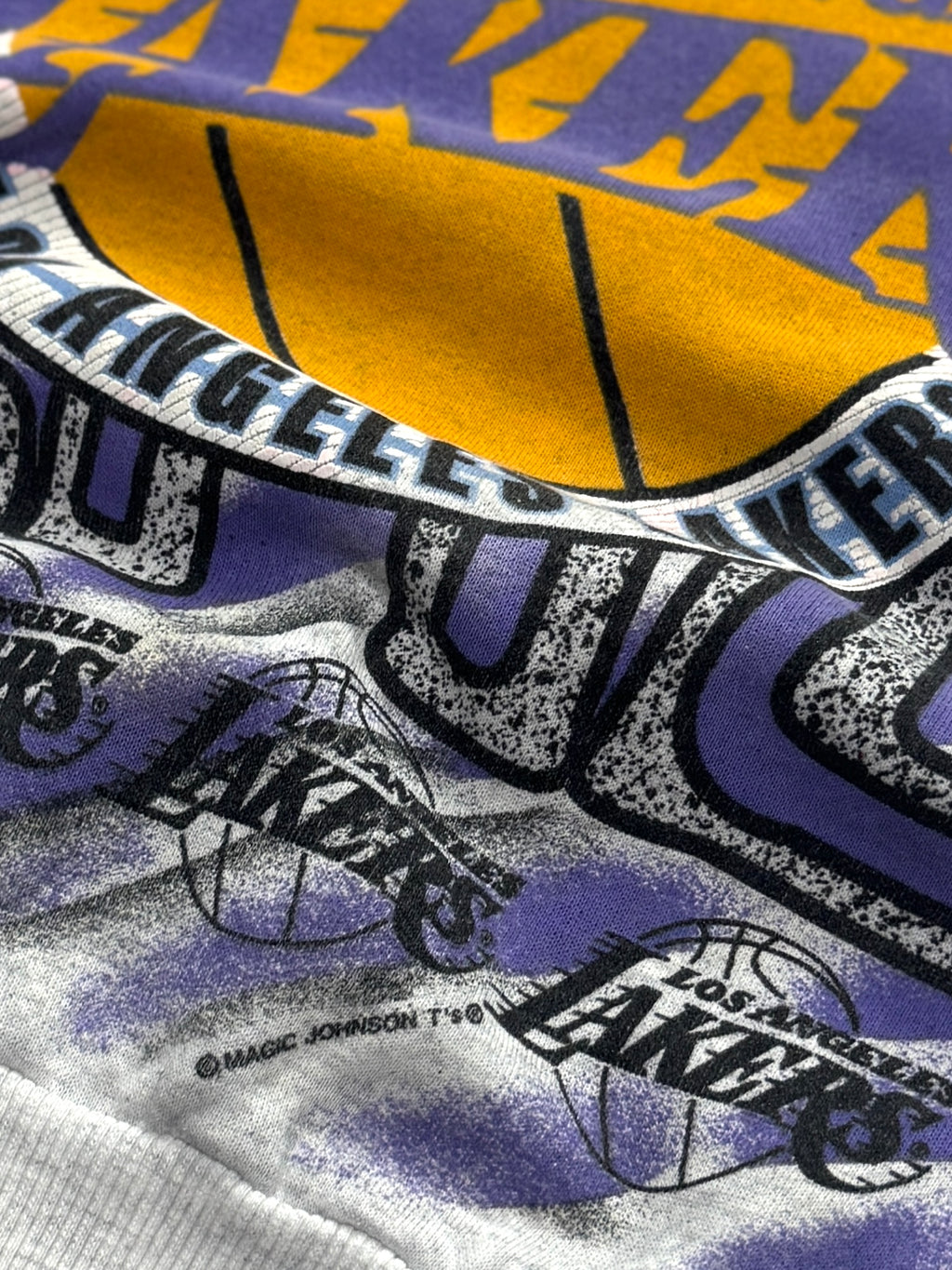 Vintage 90s Los Angeles Lakers NBA Sweater (S)