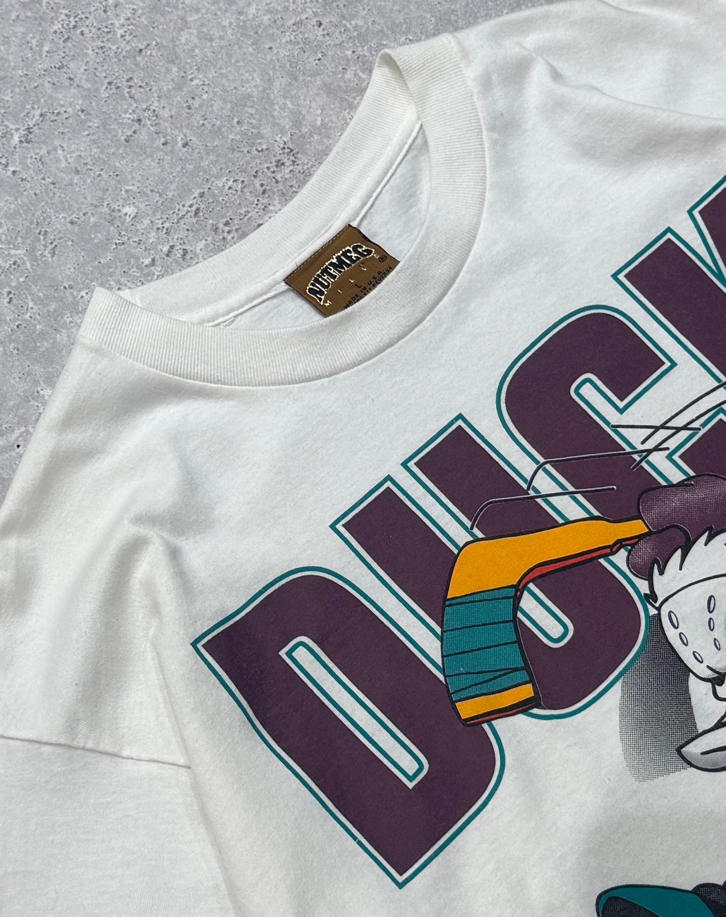 Vintage 90s Anaheim Mighty Ducks NHL "Duck" Tee (XL)