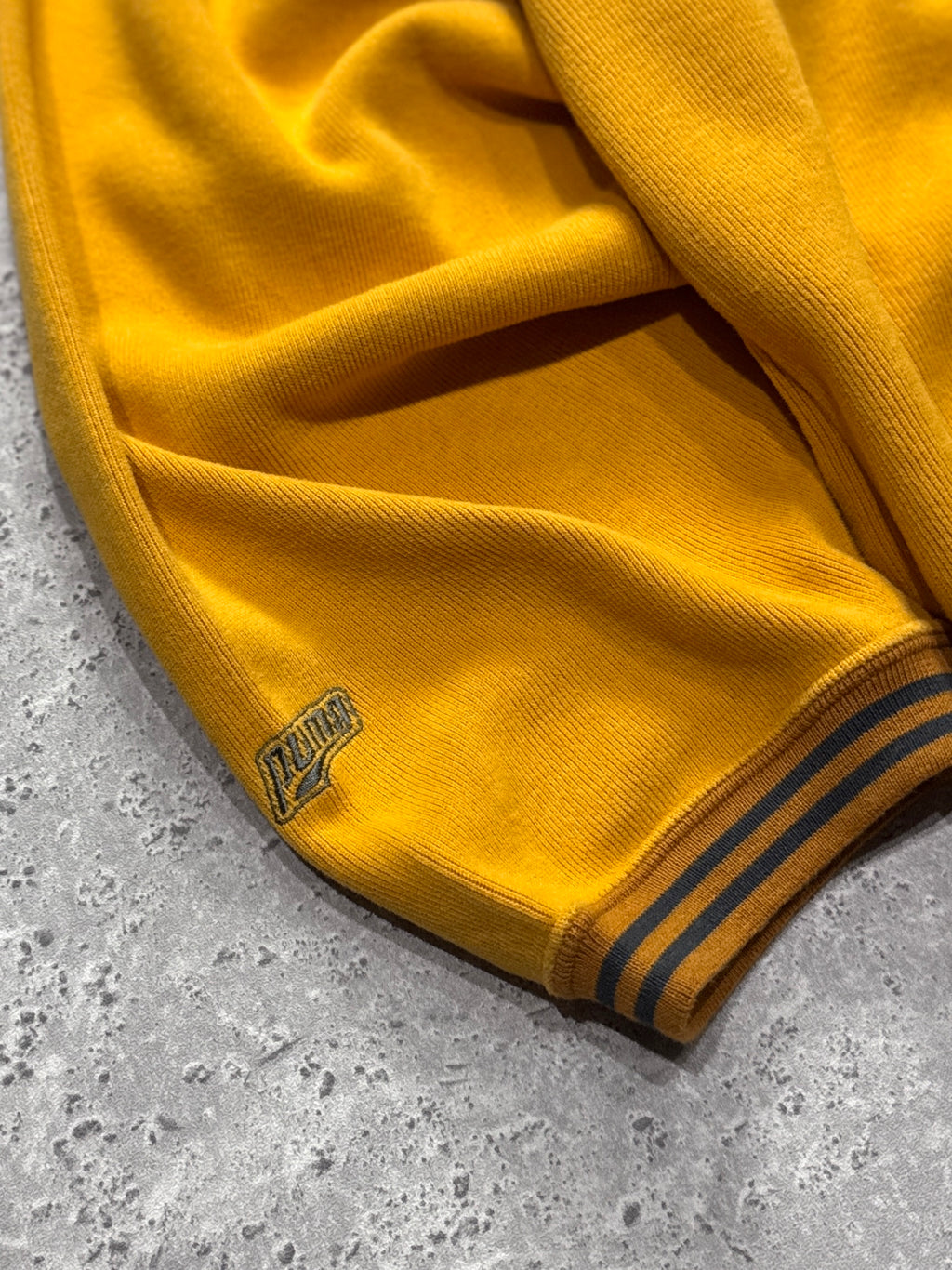 Vintage Puma Spellout Sweater (XL)