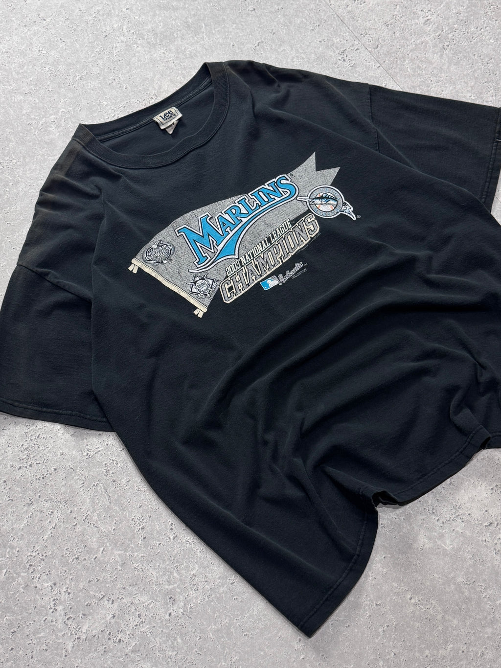 Vintage 2000s Florida Marlins MLB Tee (2XL)