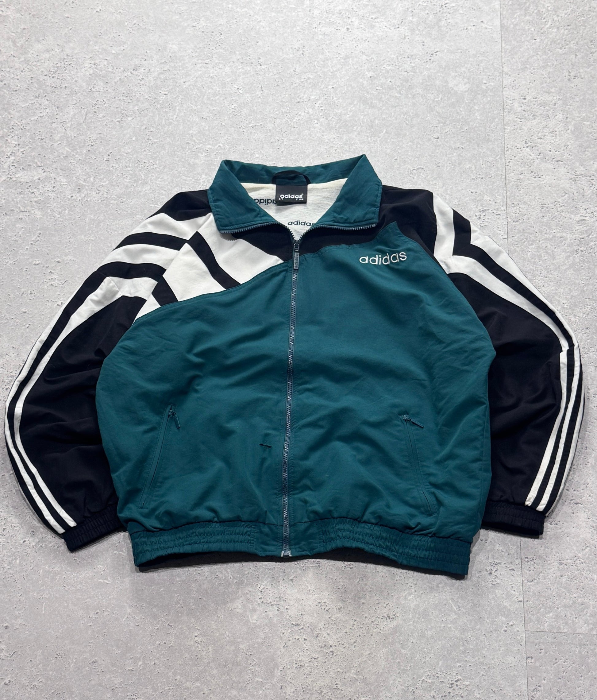 Vintage 90s Adidas Windbreaker Jacket (XL)