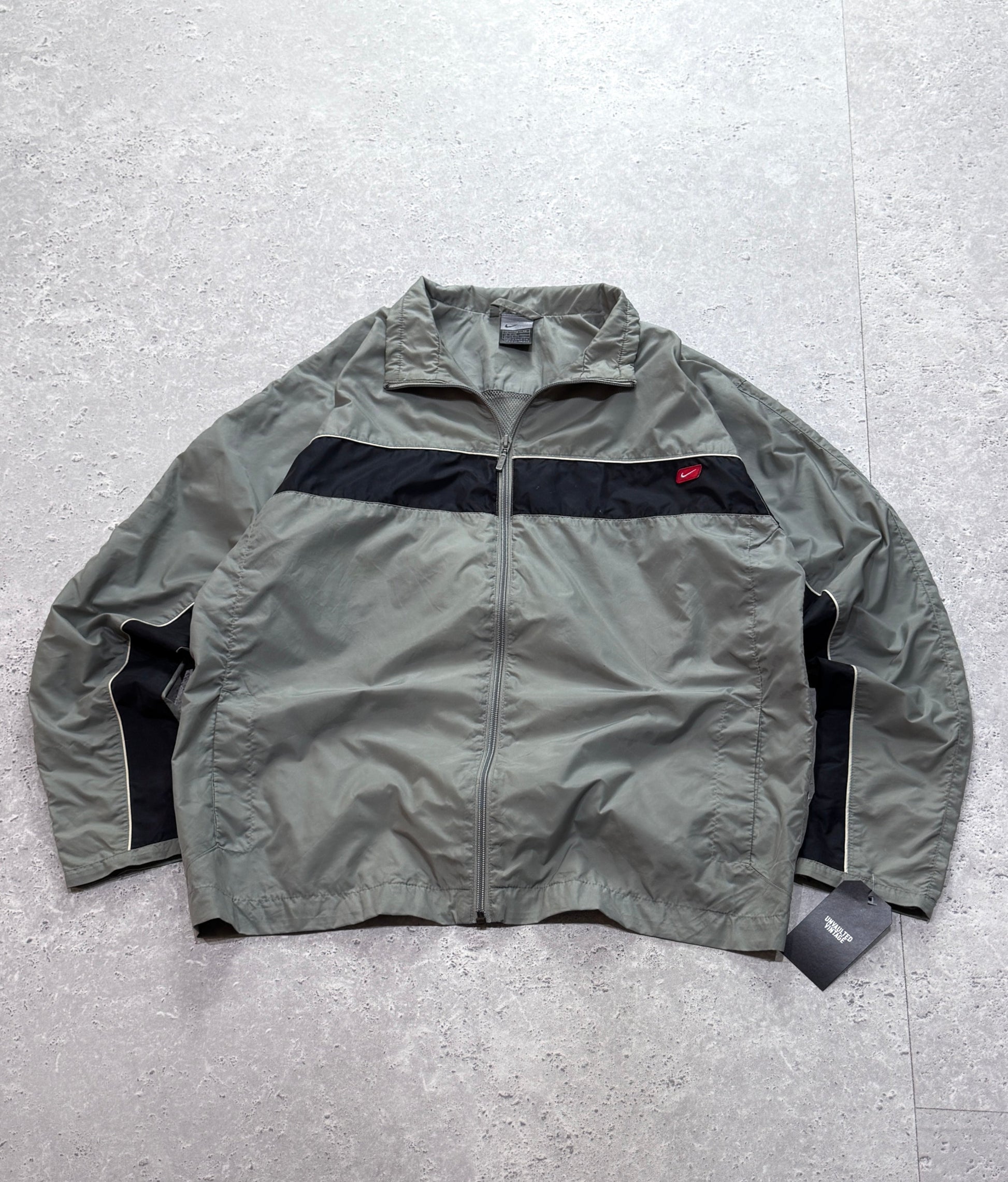 Vintage 2000s Nike Windbreaker Jacket (L)