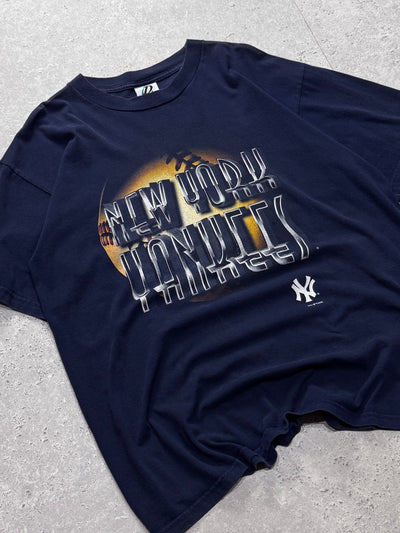 Vintage 90s New York Yankees MLB Tee (XL)