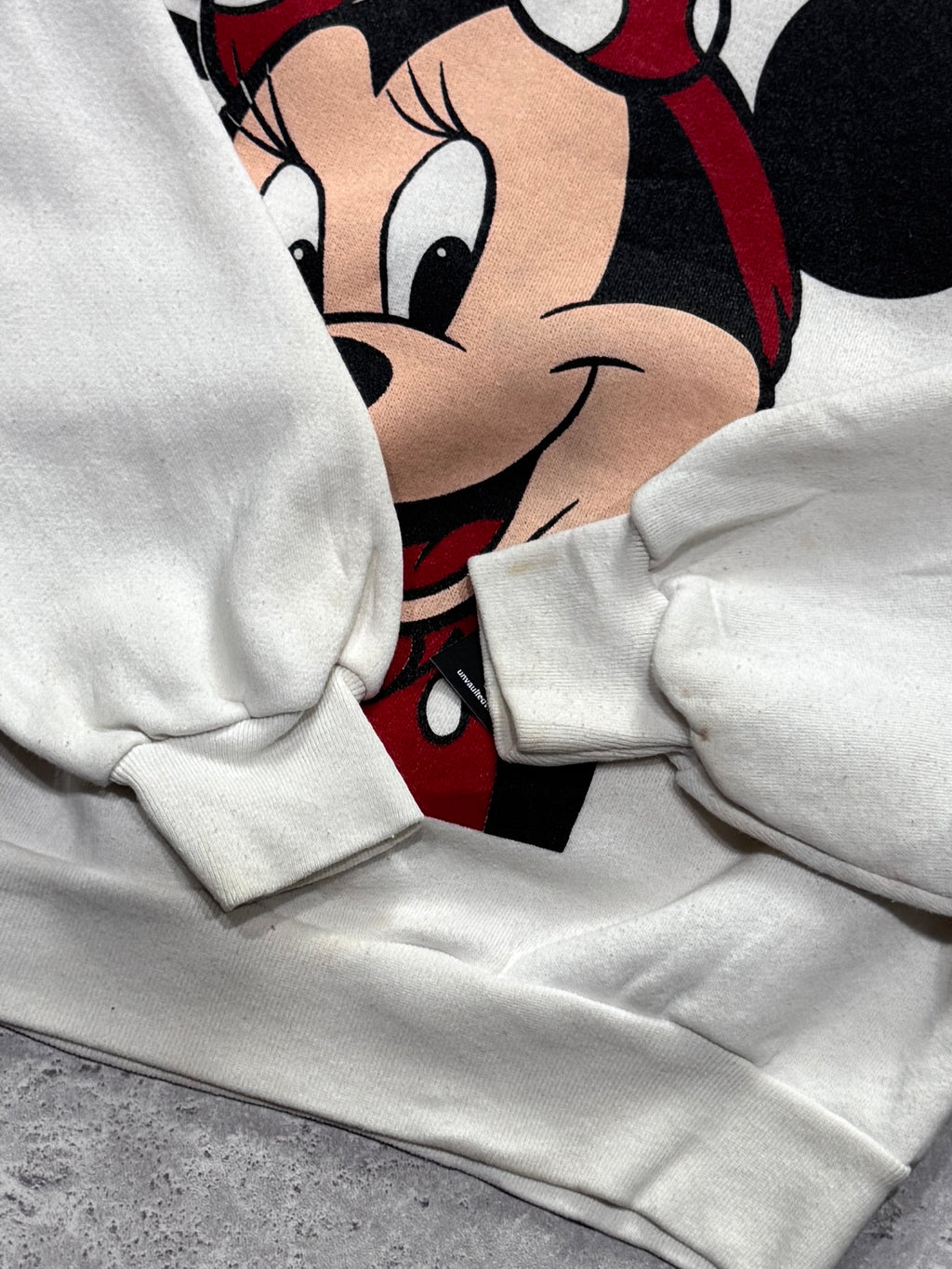 Vintage 90s Minnie Mouse Disney Sweater (M)