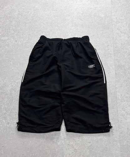 Vintage 2000s Umbro Adjustable 3/4 Track Shorts (30")