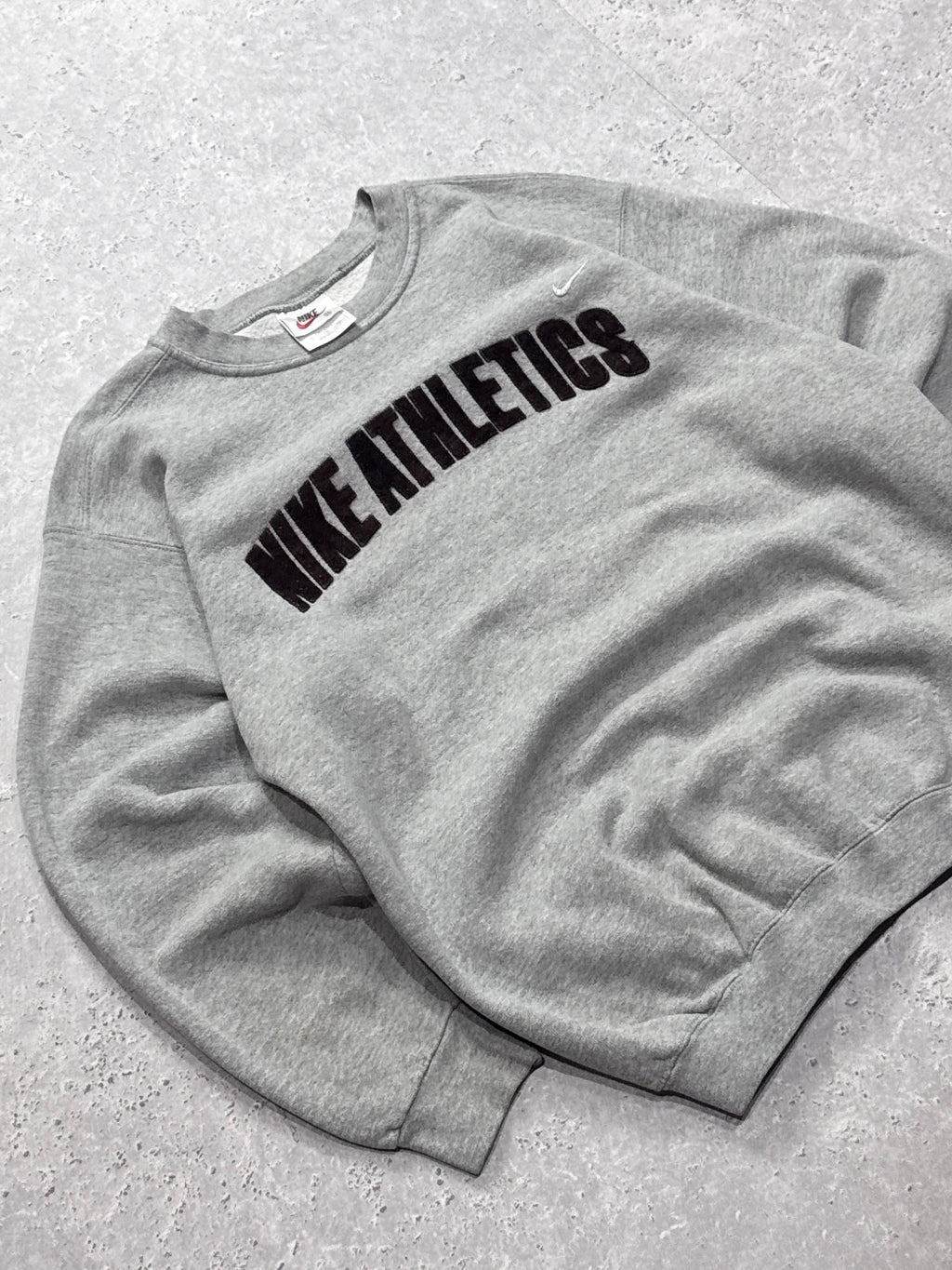 Vintage 90s Nike Athletics Spellout Sweater (L)