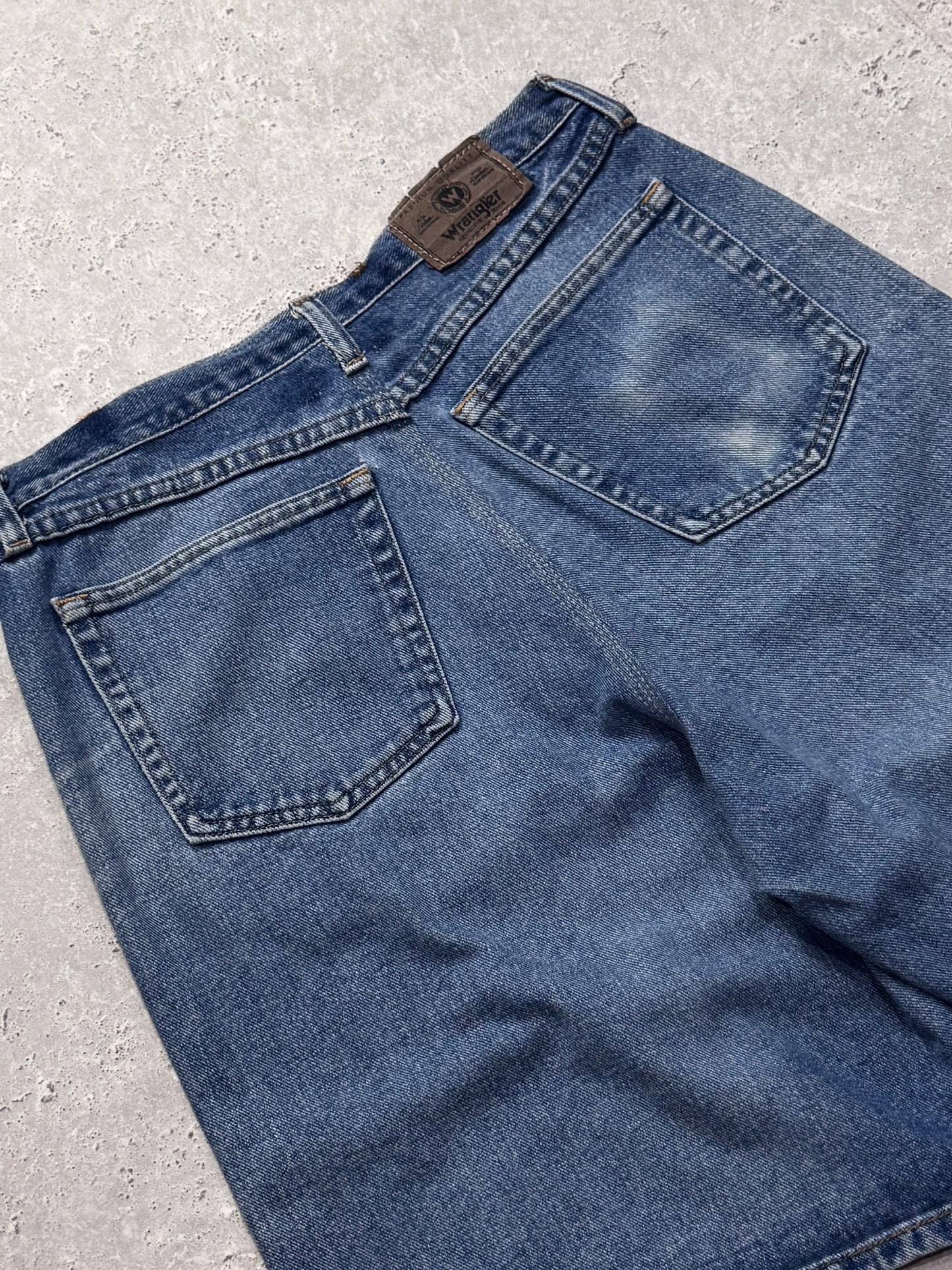 Vintage 2000s Wrangler Denim Jorts (30")
